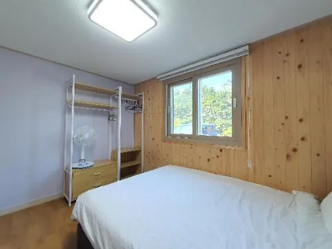 Green Sensitivity House Jeju 0*,