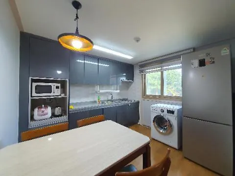Green Sensitivity House Jeju Tatil Evi